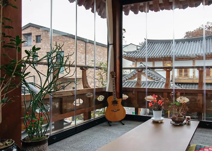 Eunpyeong Hanok Pyeonganchae은평한옥 4* Seoul